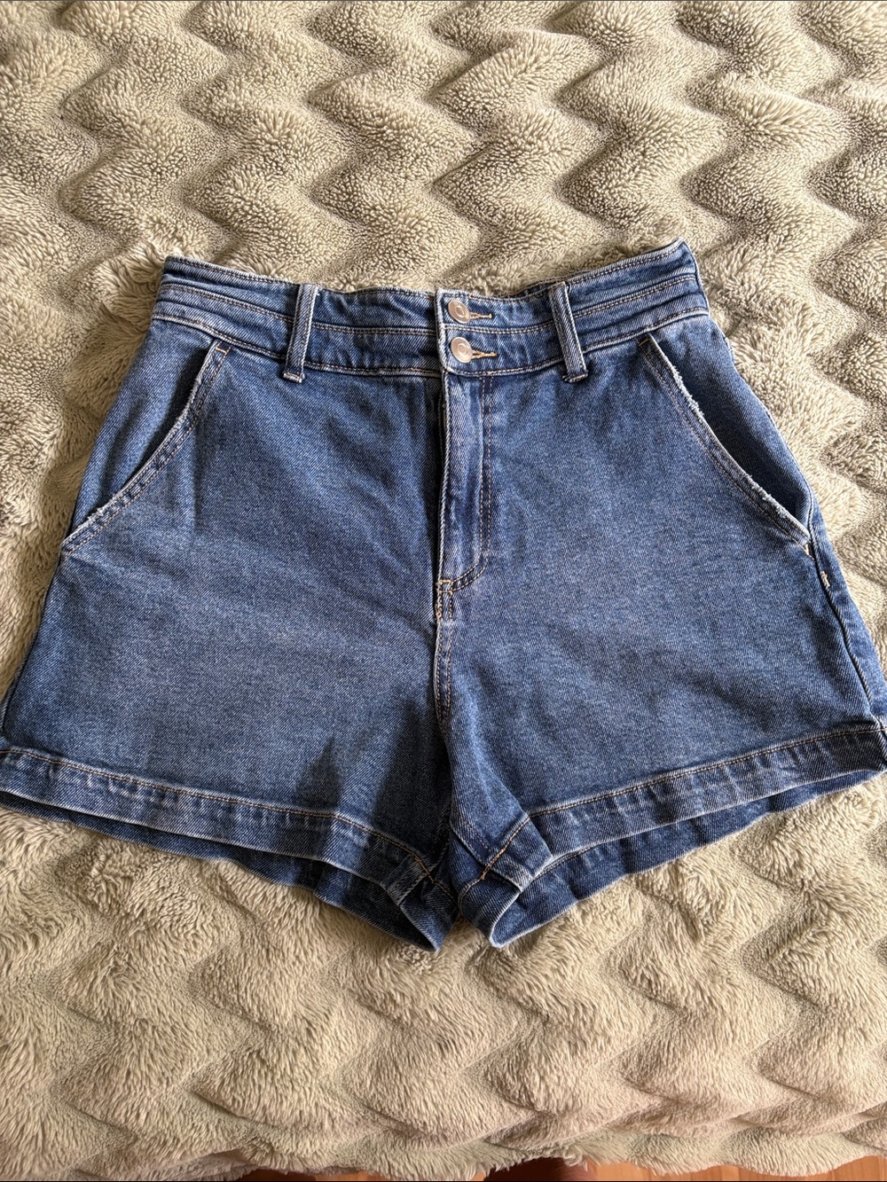 BB Dakota Classic Blue High-Waist Denim Shorts with Double Button